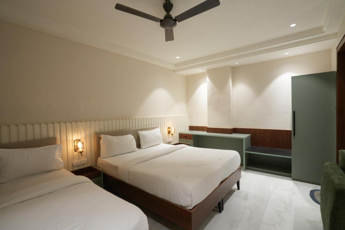 Hotel Square 36 Kota  Eksteriør billede